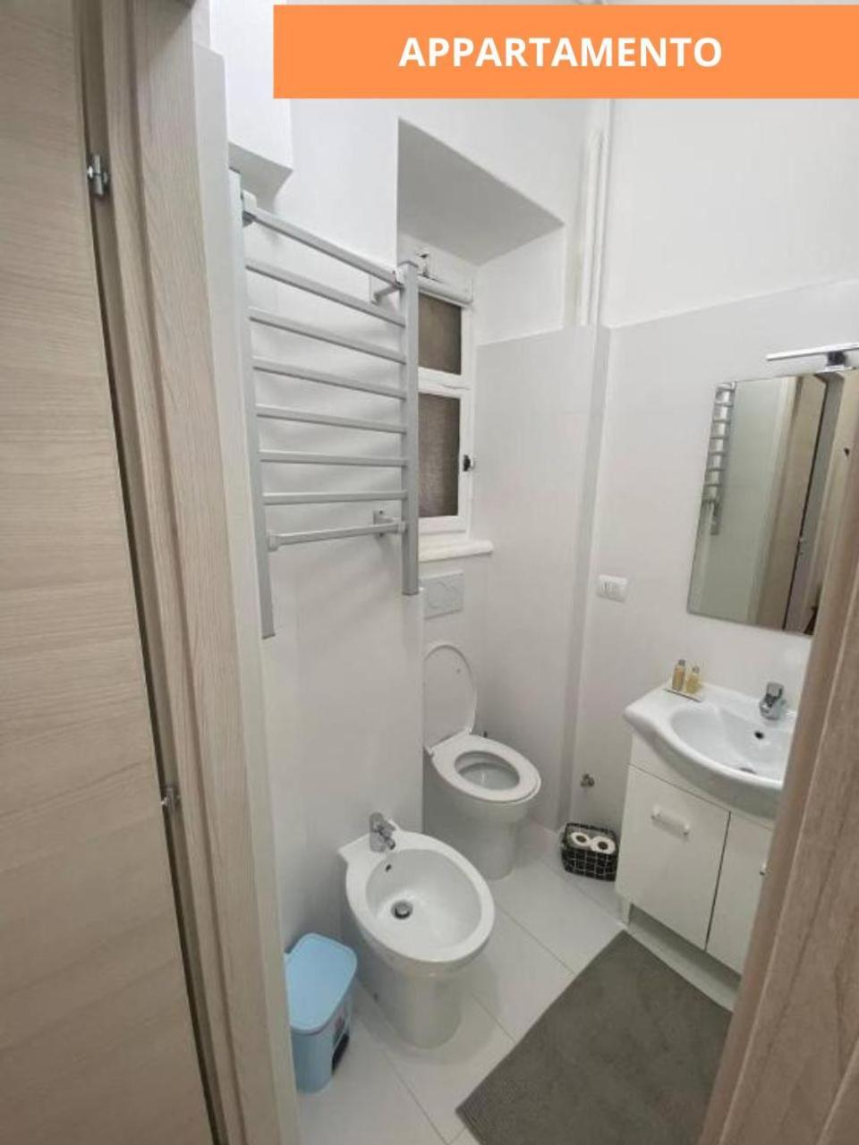 Mansardato - La Tua Casa Nel Cuore Di Torino Apartment Bilik gambar